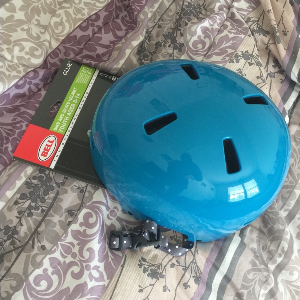 Blue helmet 🦋